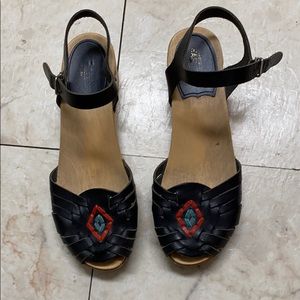 Swedish Hasbeens Wood Black Leather Clogs 38/7.5